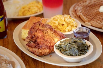 Roscoe's House of Chicken and Waffles - (Manchester & Main)